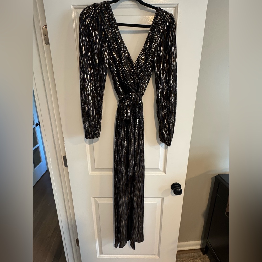 Guess Black and Gold Long Sleeve Dress